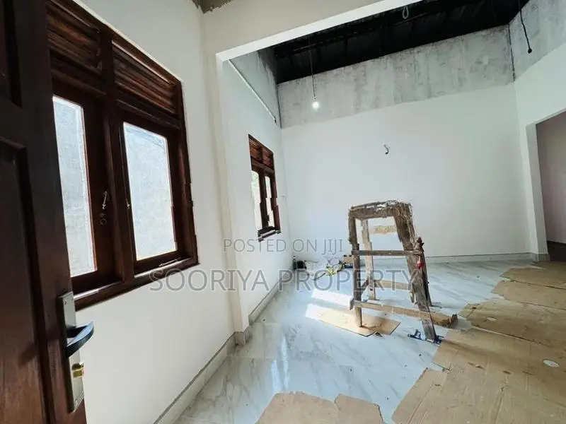 පිලියන්දලට ආසන්නව ඉඩමක් විකිණීමට ඇත - Piliyandala