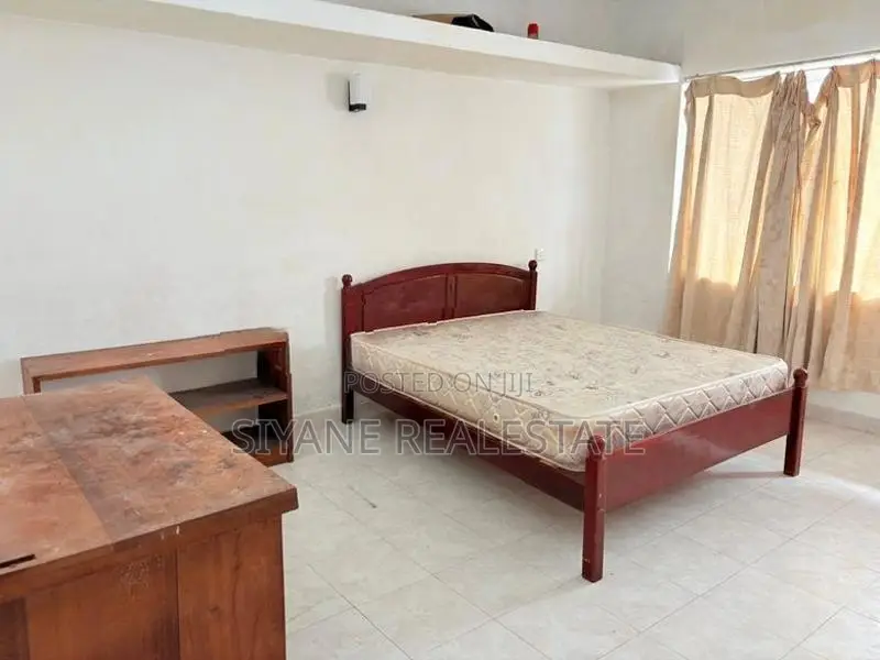 For Sale | Prime House in Colombo 05 – Park Road