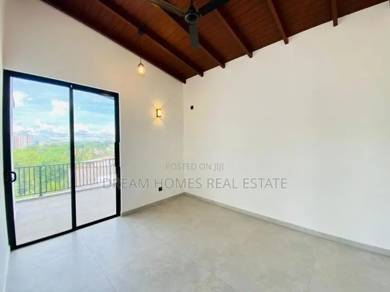 Modern Luxury House for Sale – Thalahena, Malabe