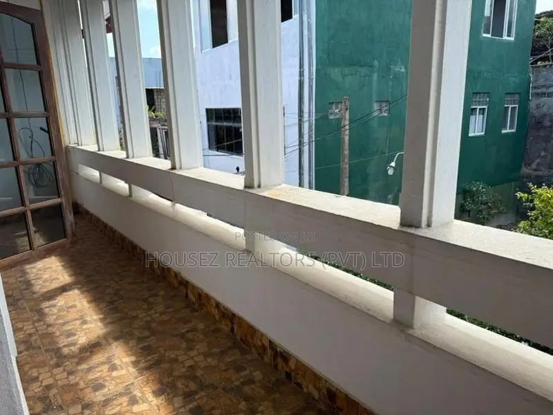 Spacious 7-Bedroom Two-Storey House for Sale – Nugegoda