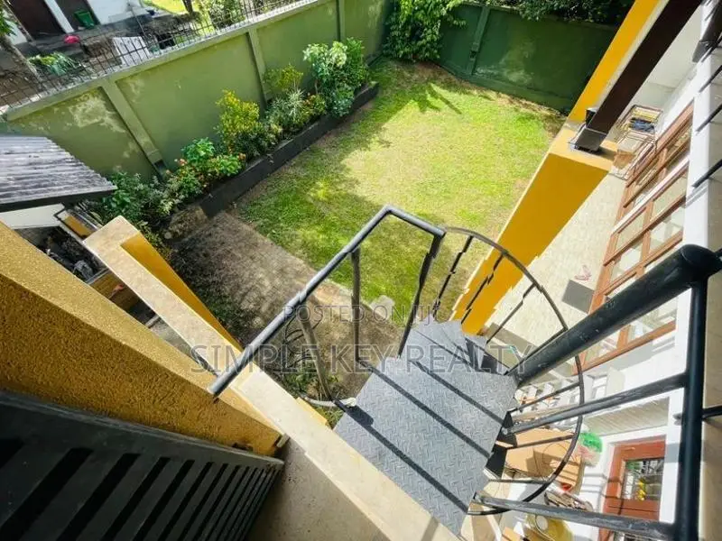 Beutiful Luxury House for Sale in Kadawatha