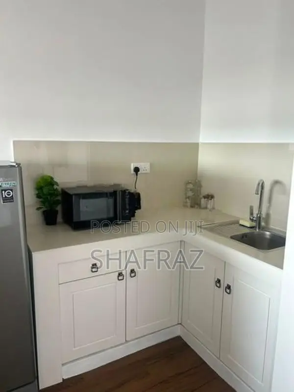 Modern One-Bedroom Apartment for Rent in Mount Lavinia