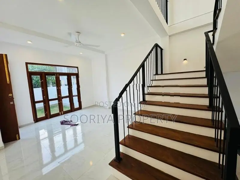 2 Story Brand New Luxury House for Sale in Piliyandala Kotagedara