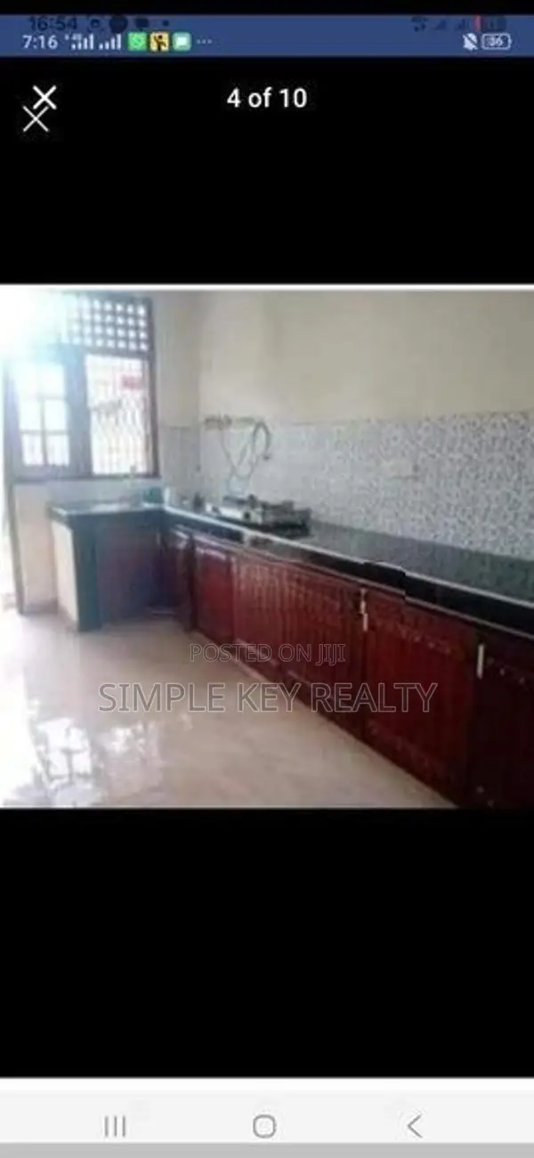 Three Story House for Rent Gampaha Rathupaswala