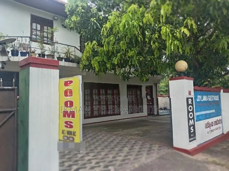 Guest House Rooms for Rent – Kalutara North