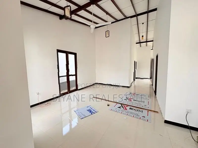 Brand New House for Sale Piliyandala