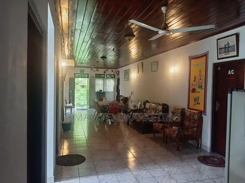 Guest House Rooms for Rent – Kalutara North