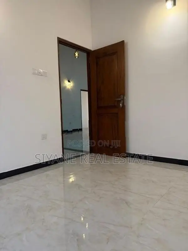 Brand New Modern Single Storey House For Sale Athuurgiriya