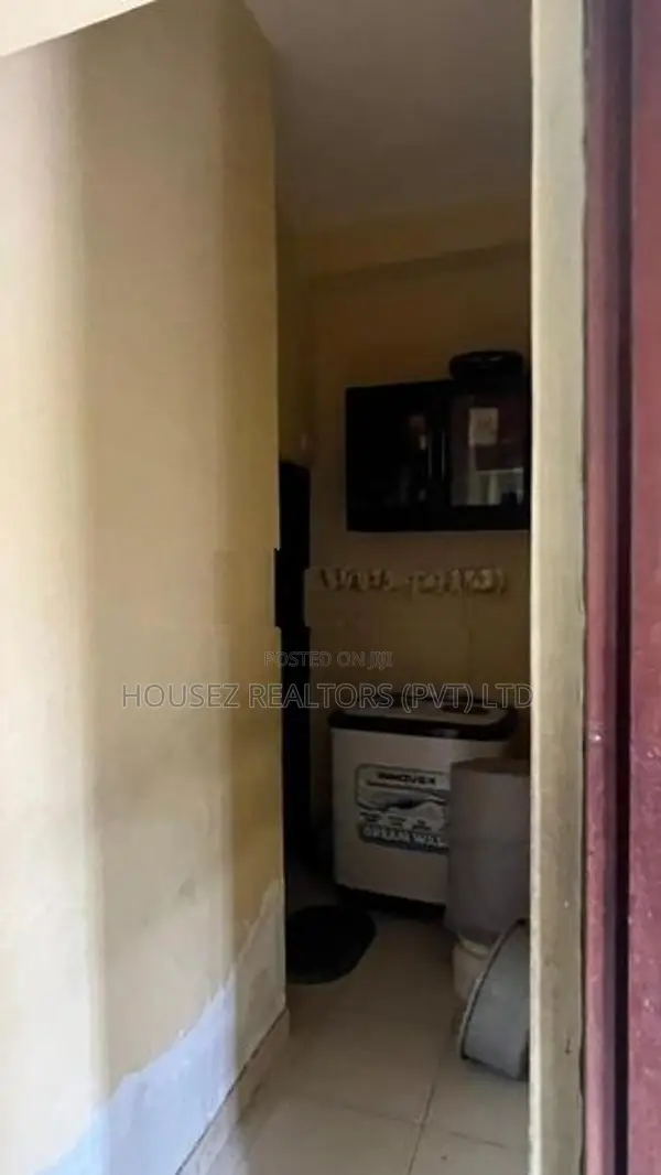 Two-Storey House for Rent – Maligawatte