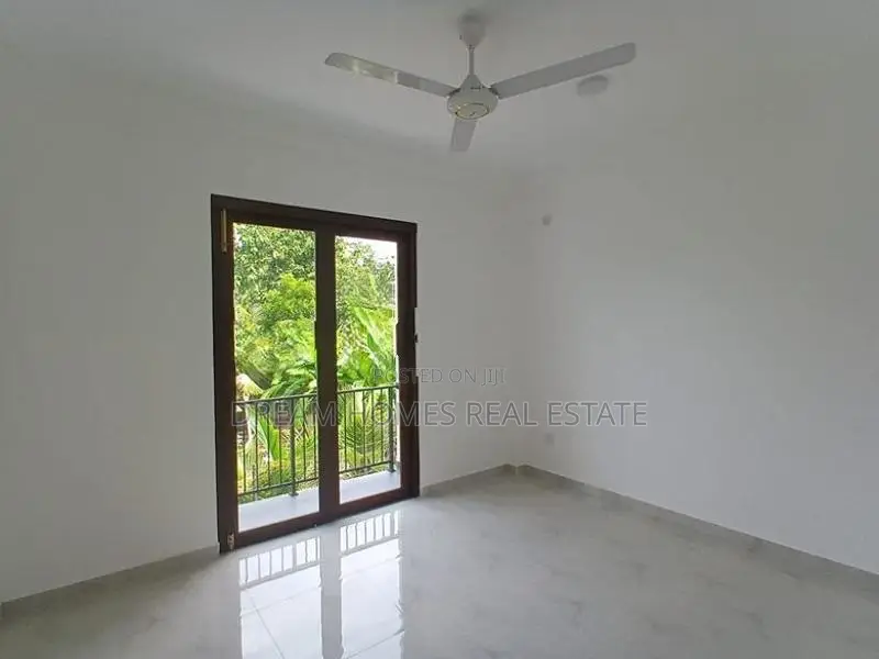 Two Storey Luxury Home at Gorakapitiya, Pannipitiya