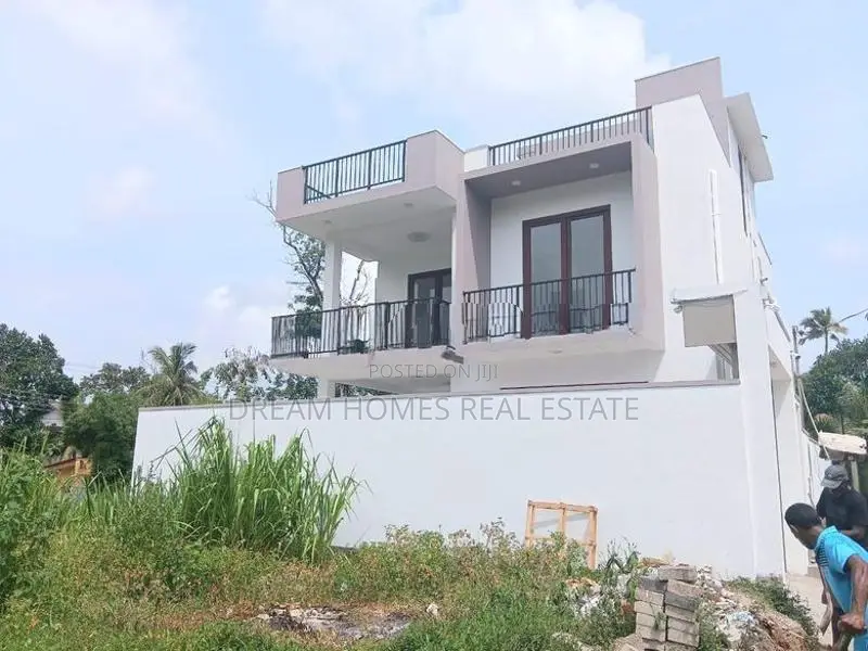 Two Storey Luxury Home at Gorakapitiya, Pannipitiya