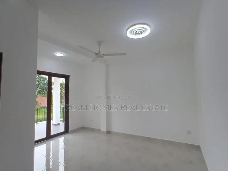 Two Storey Luxury Home at Gorakapitiya, Pannipitiya
