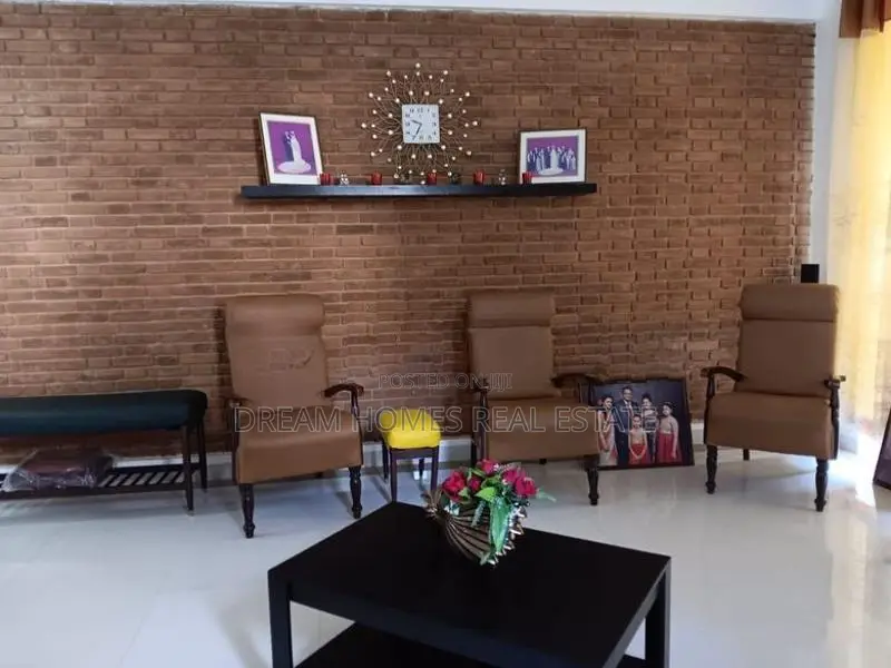 Luxury 2-Storey House with Rooftop for Sale – Pannipitiya