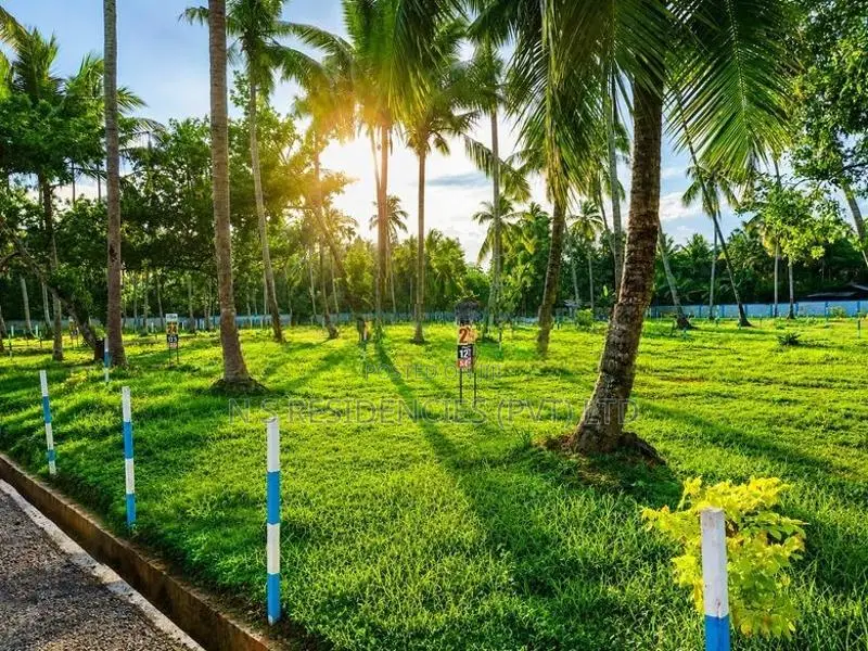 Mellawagedara Road Facing Land - H 11