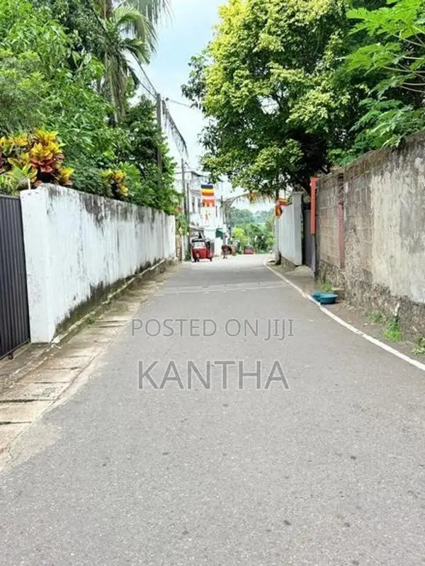 Land for Sale in Nugegoda