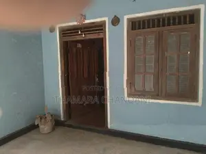 Land with House for Sale in Ampara
