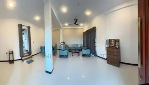 Brand-New 3 Bedroom Luxury House for Rent at Rajagiriya (EM028MI)
