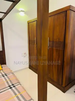 Luxury Fully Furnished 3BR A/C House – Prime Urban Art, Kottawa