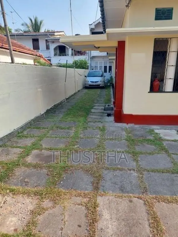 Land with House for Sale in Dehiwala