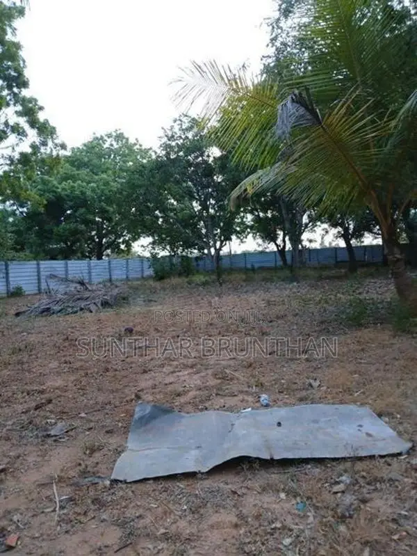 காணி விற்பனைக்கு மருதனார்