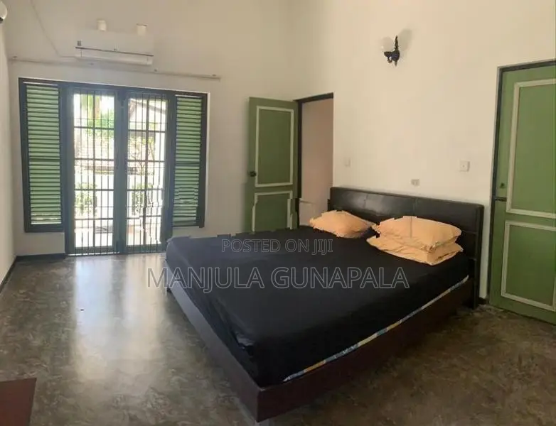 A Modern House for Rent in Nawala