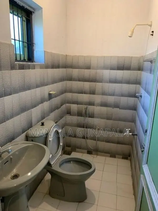 A Modern House for Rent in Nawala