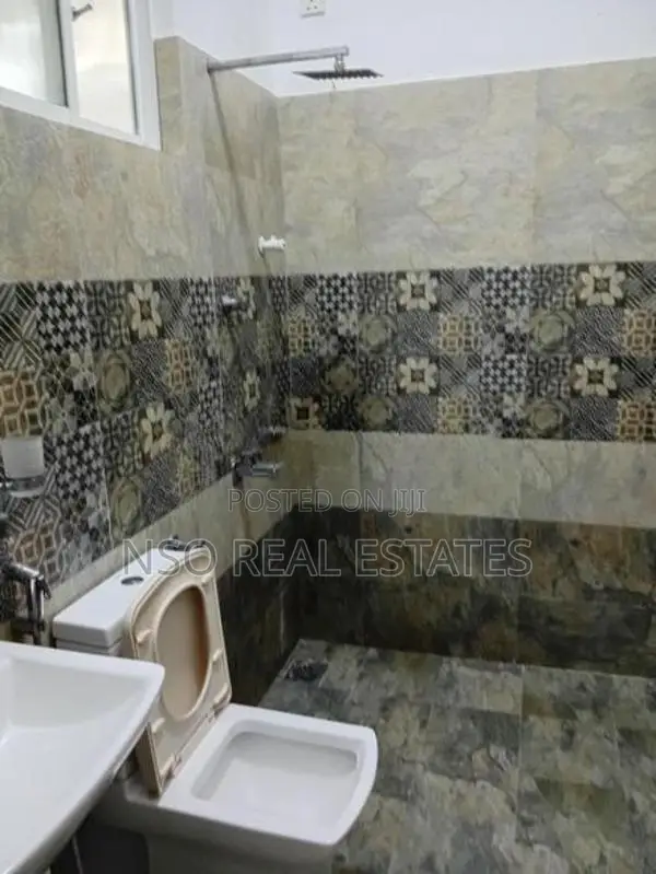 Modern 2-Bedroom Ground Floor House for Rent – Dehiwala