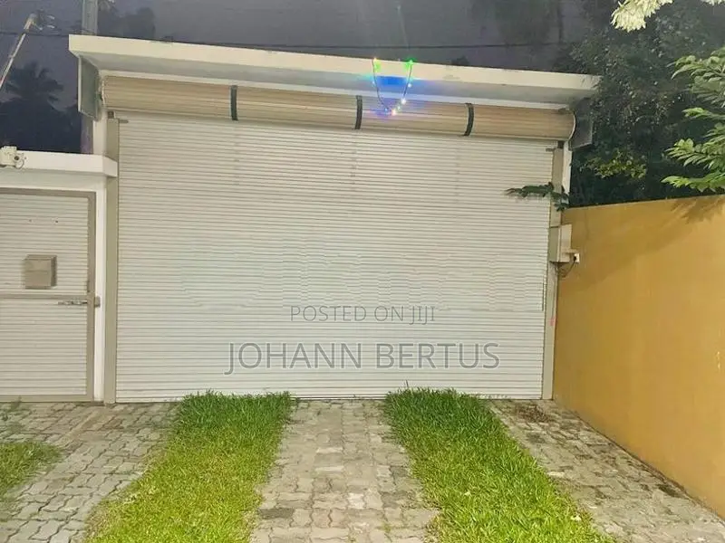 Luxury 3-Bedroom Semi-Furnished House for Rent – Boralesgamuwa