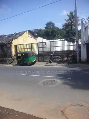 Commercial Land for Sale in Kandy Digana