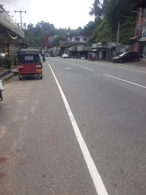Commercial Land for Sale in Kandy Digana