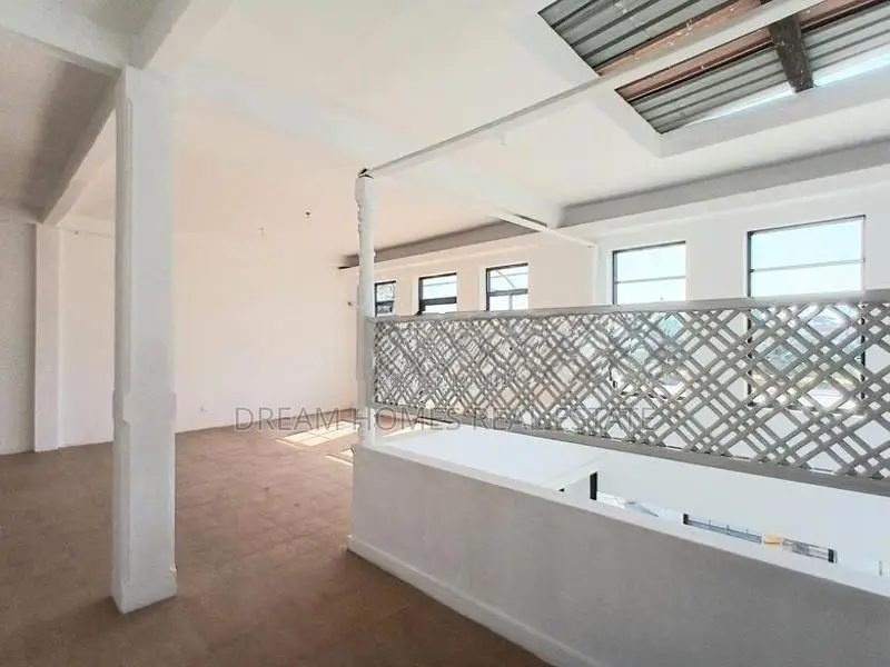 4 Story Building for Rent Facing Main Road Nugegoda