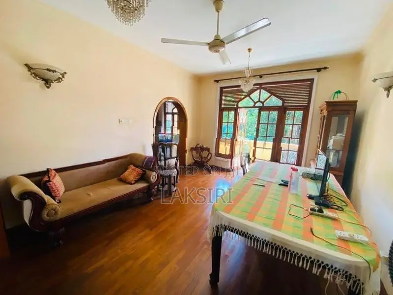 Fully Furnished Modern House Rent Pagoda Road Pitakotte