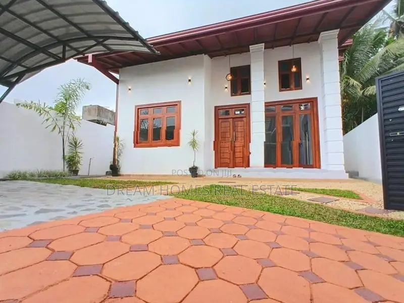 Modern 2-Storey House for Sale – Polgasowita, Kesbewa