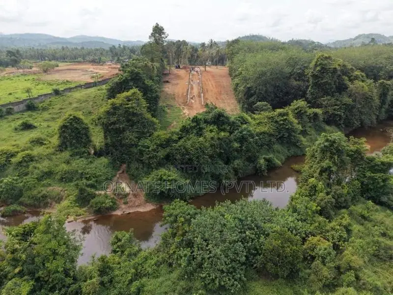 Mawak Oya Facing Land For Sale - Padukka