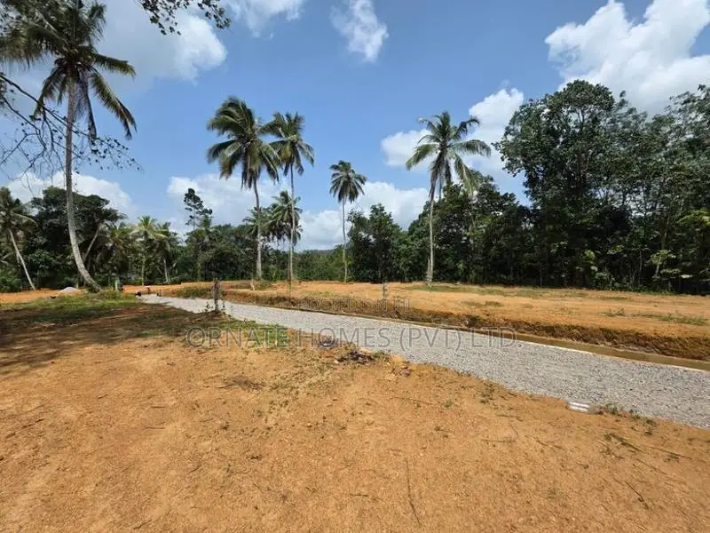 Mawak Oya Facing Land For Sale - Padukka