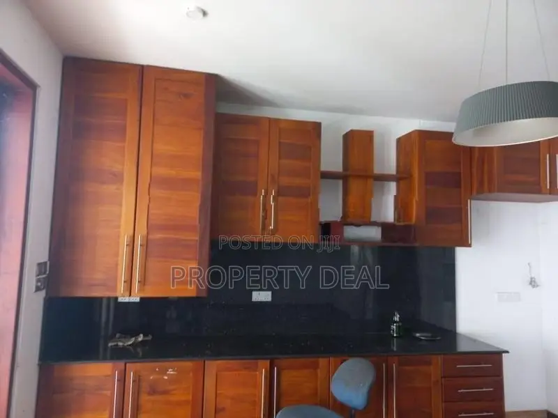 5 Bedrooms House for Sale in Pelawatte - PDH169