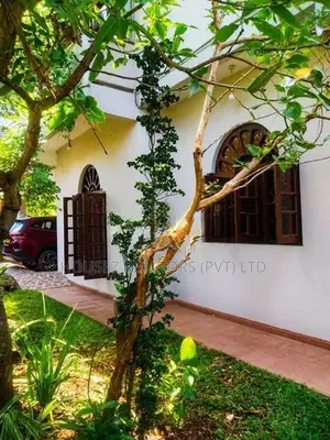 Spacious 3BR Two-Storey House with Annex for Sale – Ja-Ela
