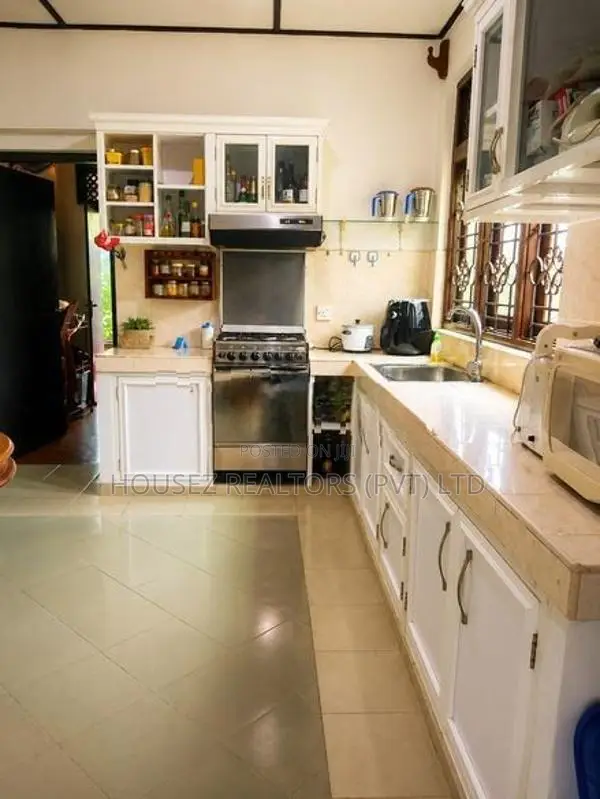 Spacious 3BR Two-Storey House with Annex for Sale – Ja-Ela