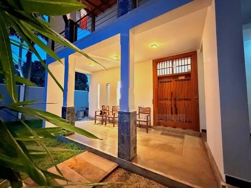 4 Bedroom Luxury Home for Sale – Hokandara Road