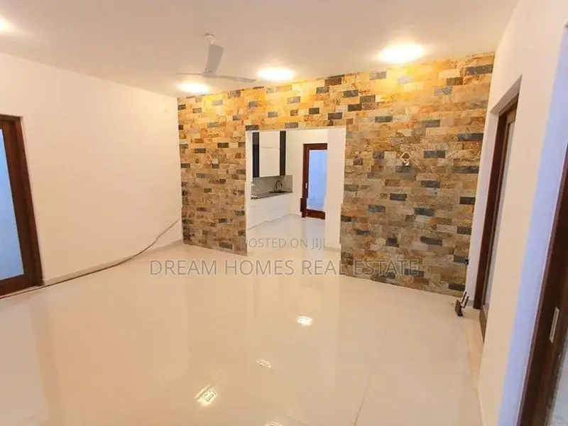 Elegant Two-Storey House for Sale in Piliyandala