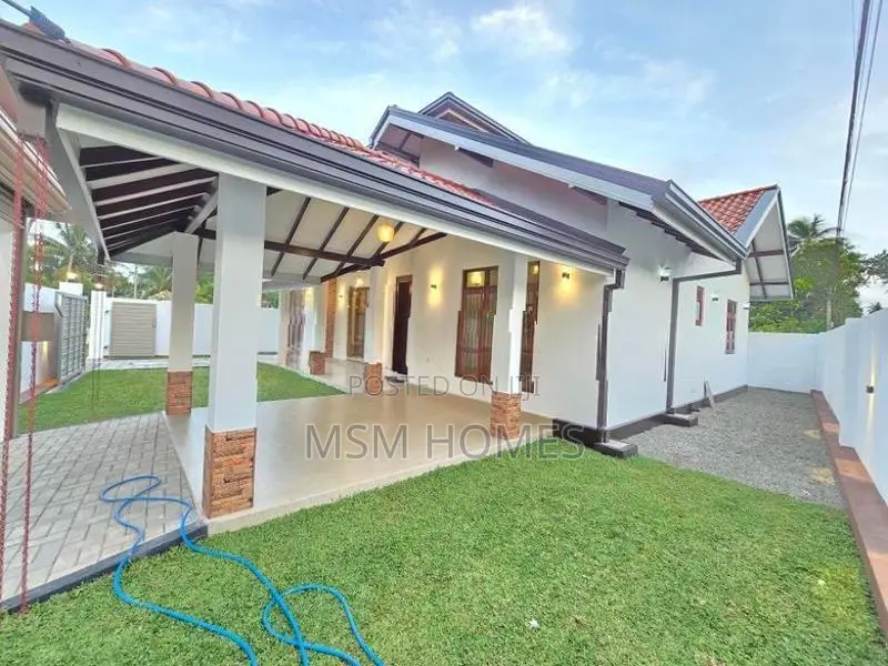 Good Quality Brand New House For Sale @ Negombo