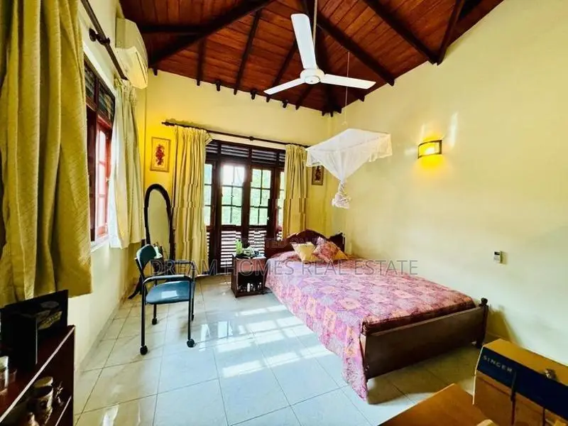 Modern Two-Storey House for Sale in Rajagiriya