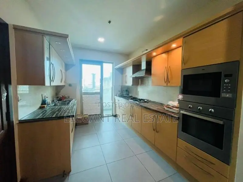 3 Bedroom Furnished Apartment for Rent in Colombo (A790)