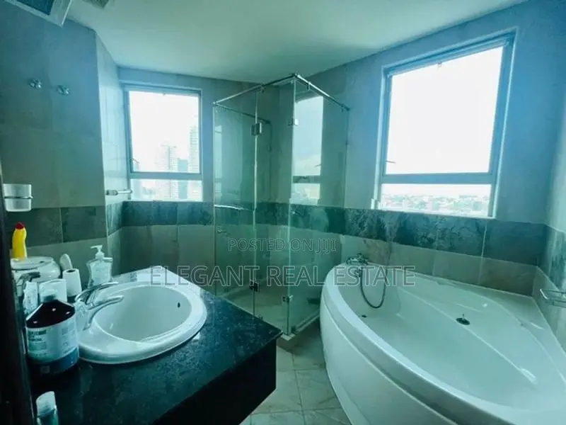 3 Bedroom Furnished Apartment for Rent in Colombo (A790)