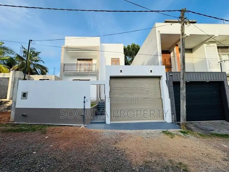 Brand New 2 Story House for Sale in Piliyandala