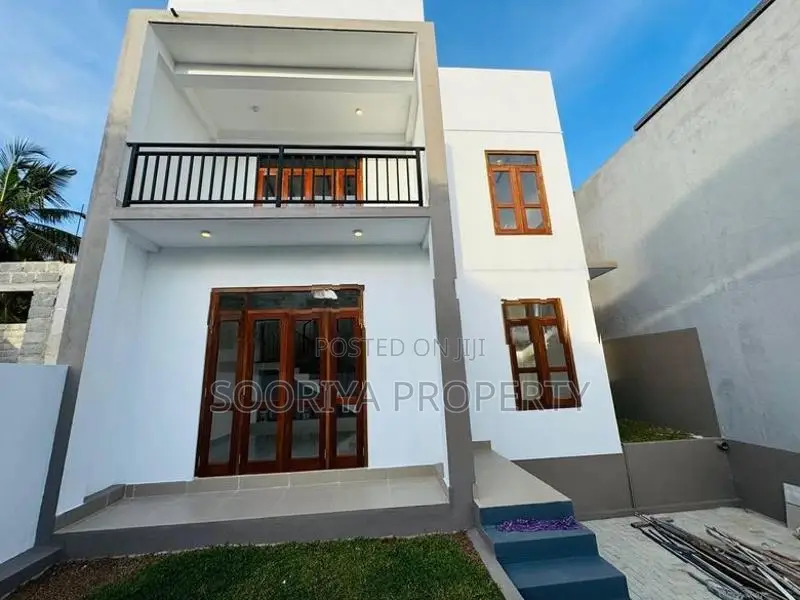 Brand New 2 Story House for Sale in Piliyandala