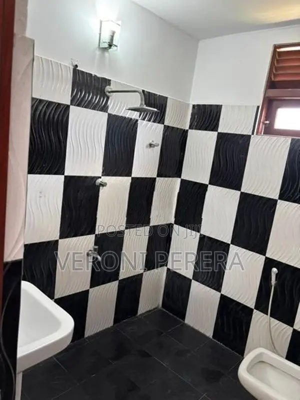 2 Story House for Rent in Boralesgamuwa