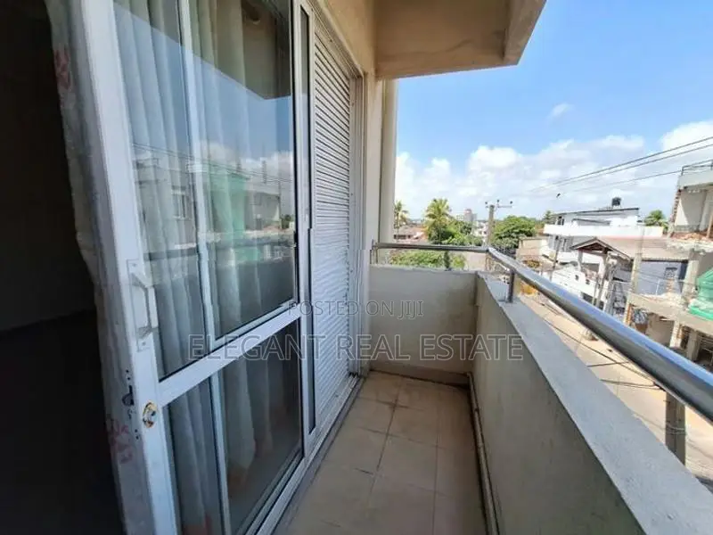 3 Bedroom Apartment for Sale in Mount Lavinia (A6449)