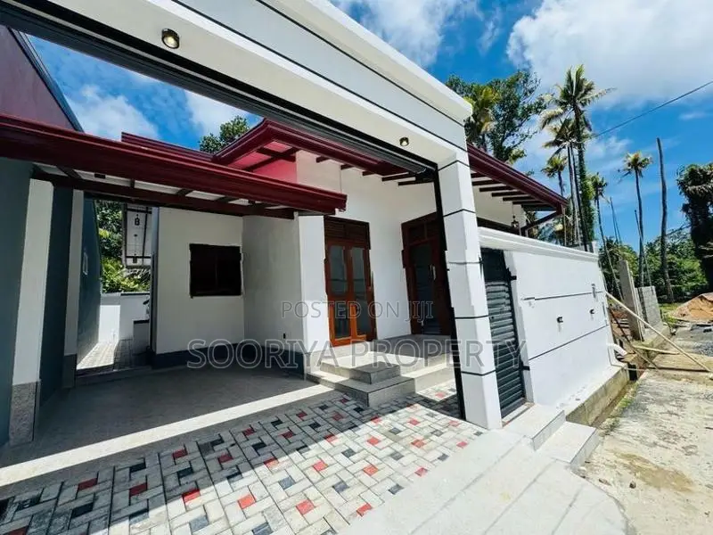 Brand New Luxury House for Sale in Piliyandala