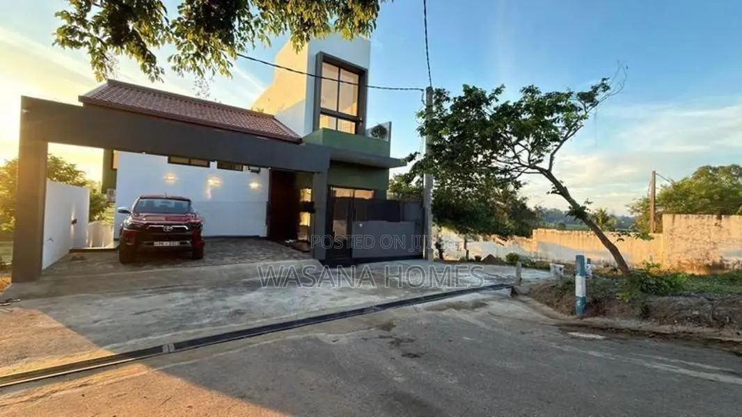 Elegance Brand New House for Sale Kottawa